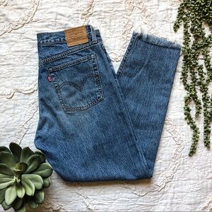 Levi’s Wedgie Raw Hem Jeans